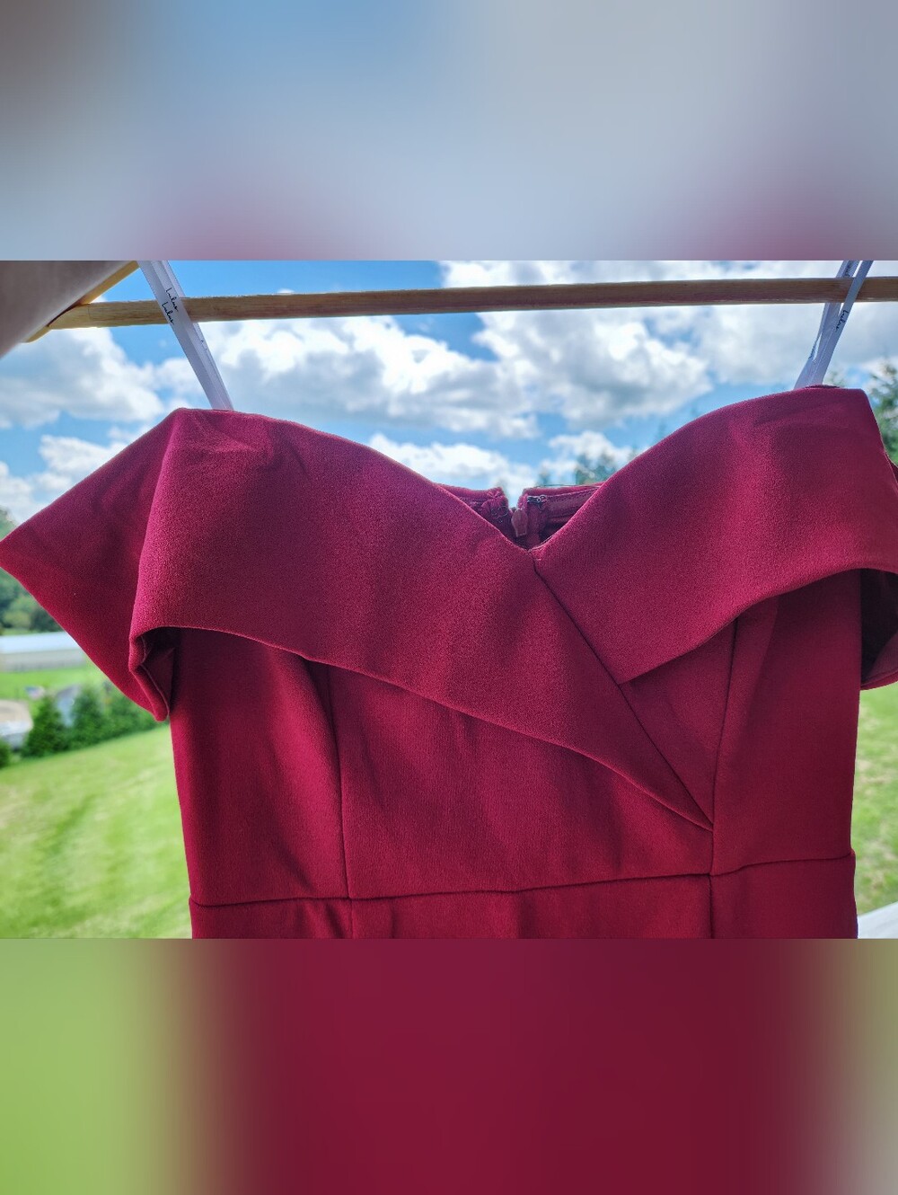 Lulus Song of Love Wine Red Off-the-Shoulder Maxi Dress Size Small NWT - Picture 3 of 6